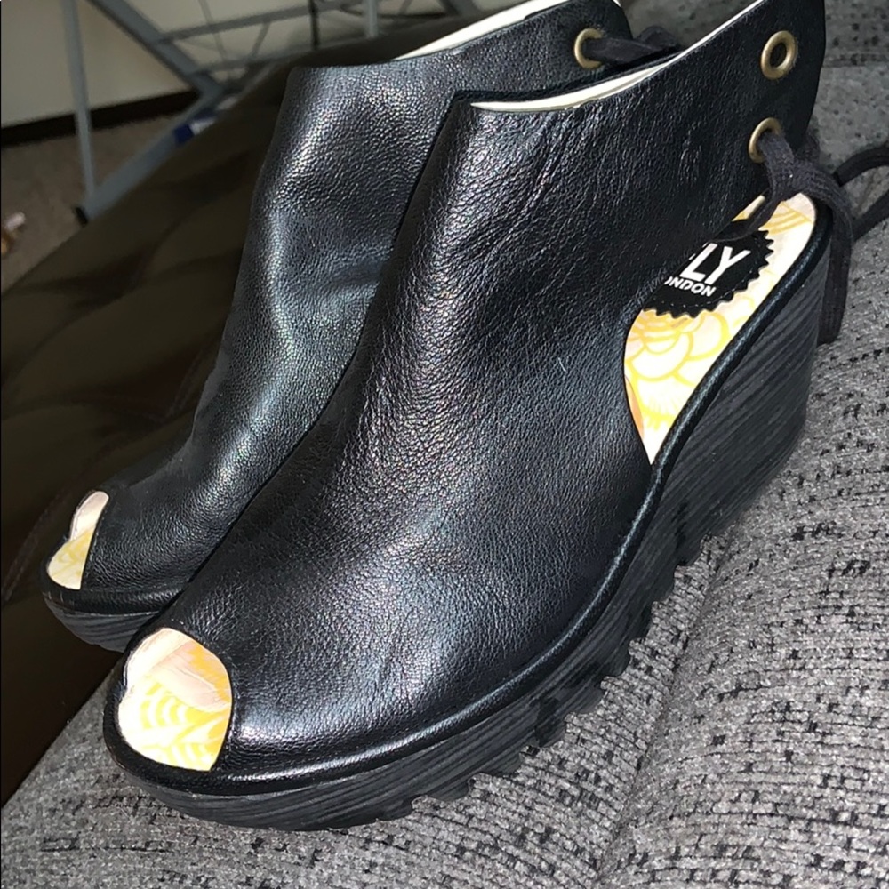 FLY LONDON NEW Woman shoes SIZE38